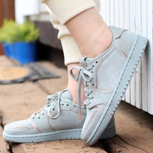 WMNS AIR JORDAN 1 RETRO LOW NS 'MICA GREEN'